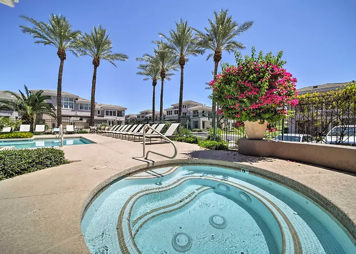 Pool, Balcony & Golf Course Views: Gem Scottsdale
