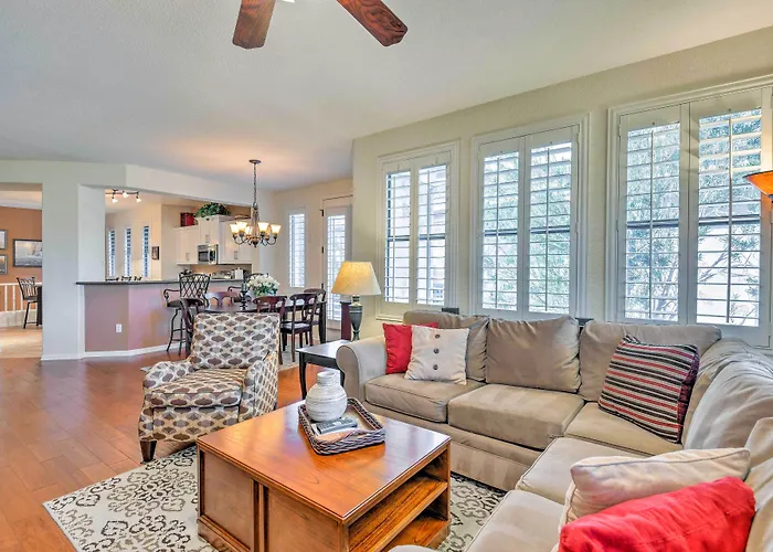 Holiday home Pool, Balcony & Golf Course Views: Gem Scottsdale
